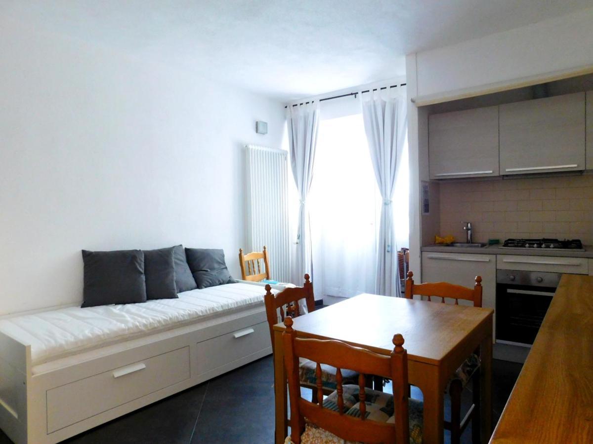 레반토 La Casa Rosa! 아파트 외부 사진