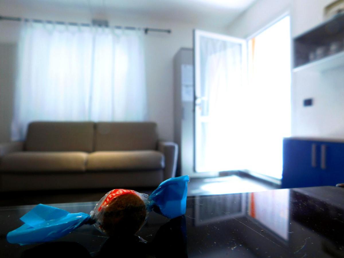 레반토 La Casa Rosa! 아파트 외부 사진